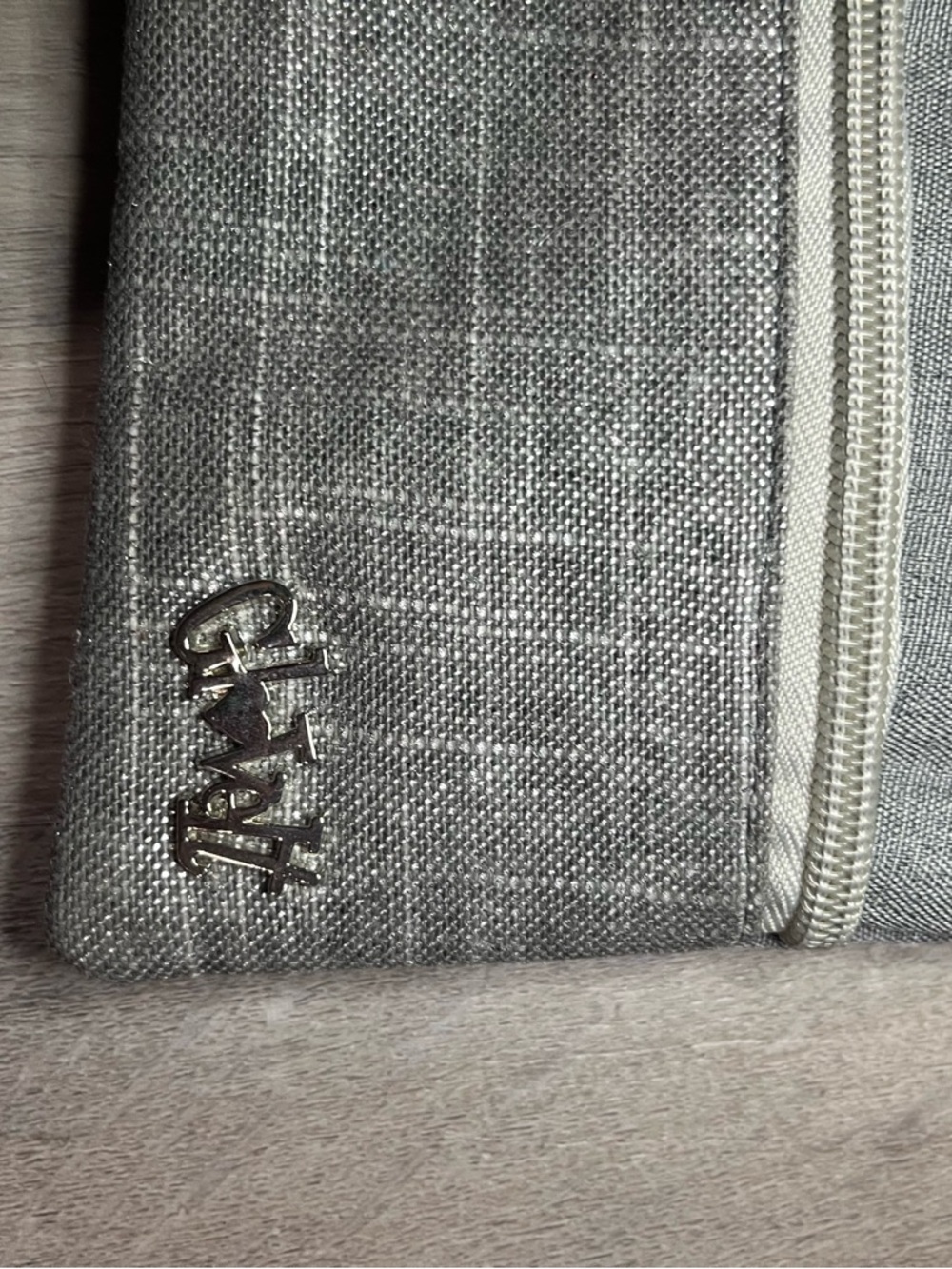 Glove It, Golf Cross Body Silver NWT - Picture 4 of 6